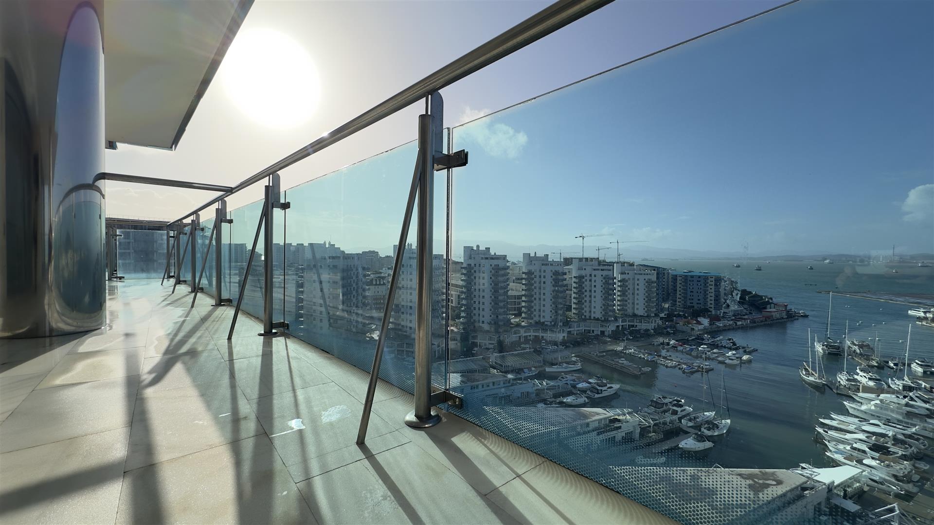 Image of Apartment - 1 Bedrooms - 1 Bathrooms for Sale in Royal Ocean Plaza-Gibraltar, Image 12